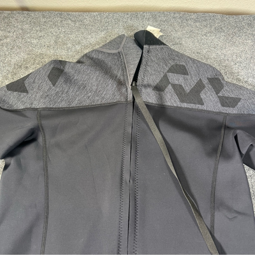 Bare 2mm Revel Shorty Wetsuit Men’s XXL Black Gray Scuba Diving Surfing - Picture 4 of 9